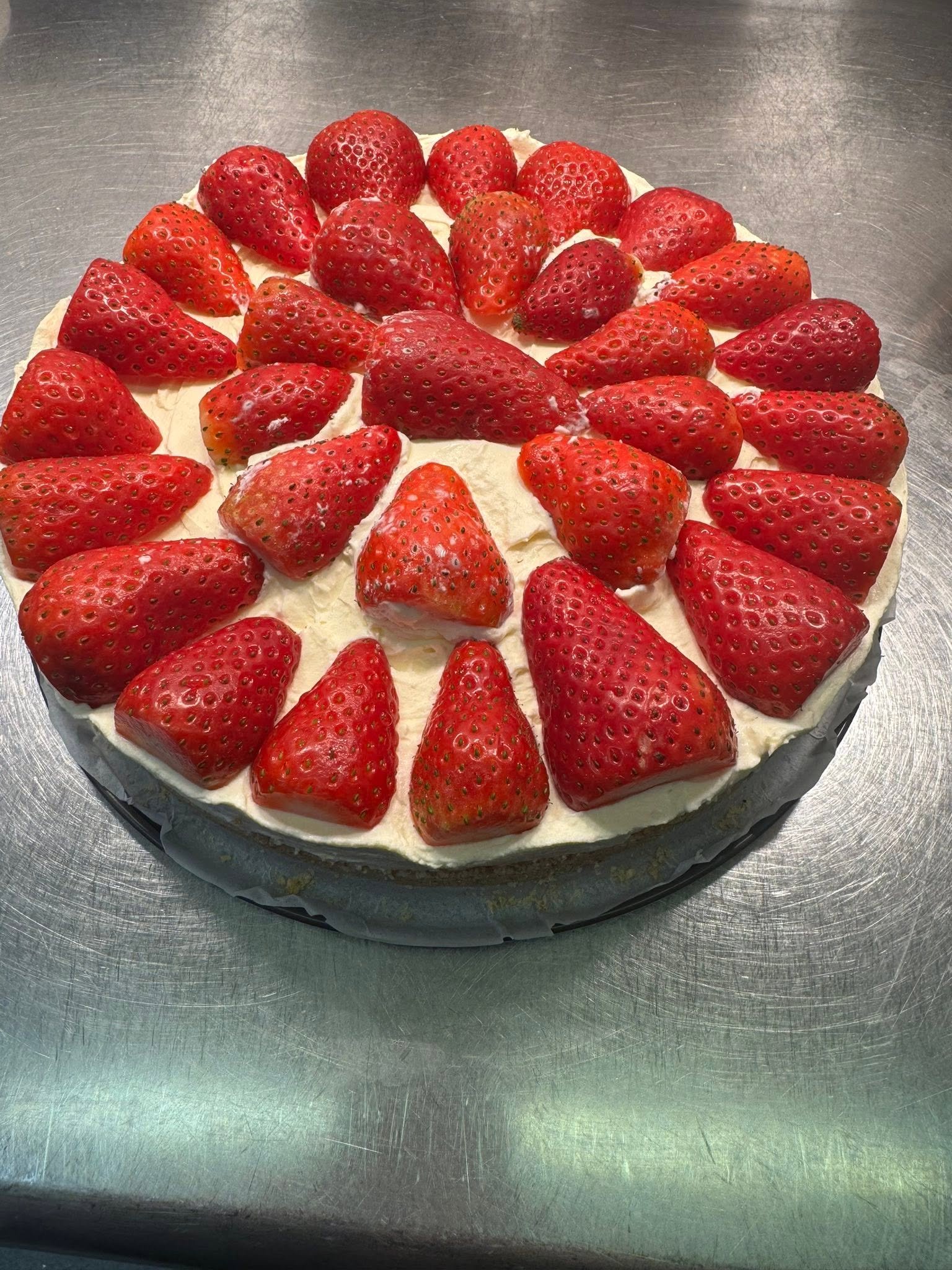 Strawberry-topped cheesecake